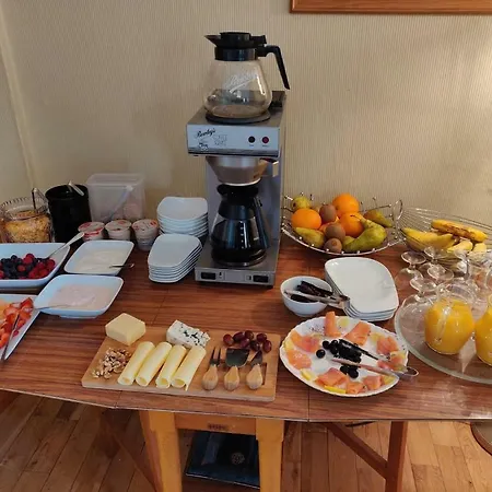 Acara Couette-café 3*